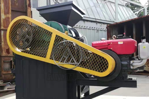 press_ball_machine